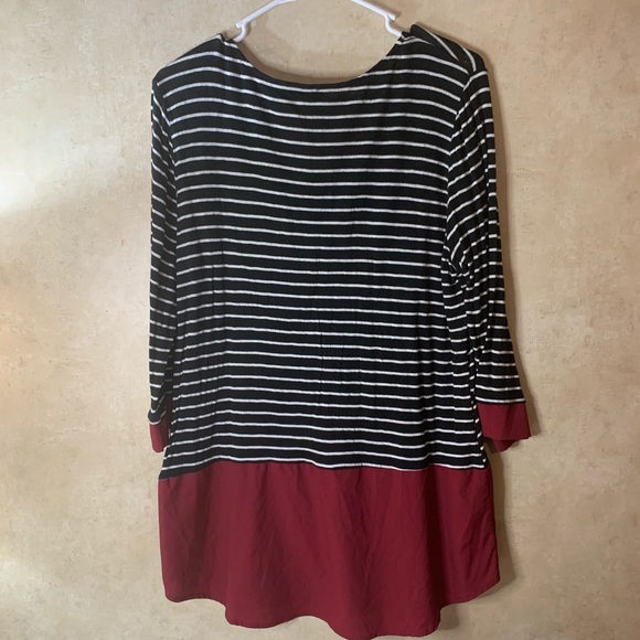 Annabelle Plus Size Blouse - Picture 3 of 5